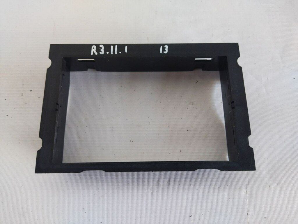 рамка панели приборов б/у - 1
